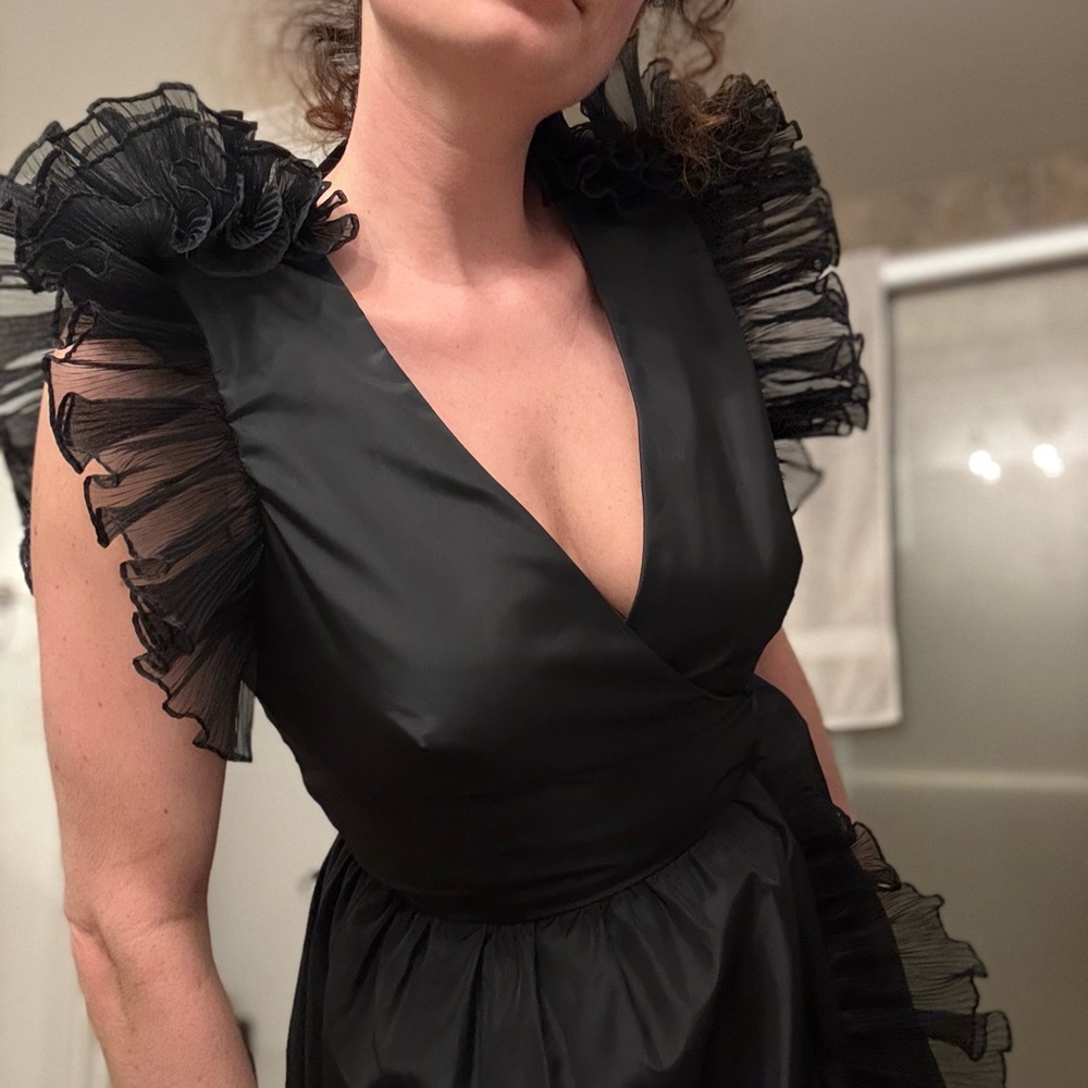 RARE Vintage 80s Elegant Black Ruffled Women's Dress